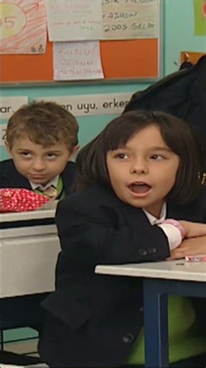 Çilli Çilek'in korkutan hediyesi #sihirliannem #sihirliannemçilek #gizemgüven #zeynepözkaya