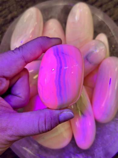 Mangano Calcite Palm Stone Grade A (1.25" to 3") UV Reactive Pink Calcite Crystal - Polished Mangano Calcite - Fluorescent Stone - Etsy