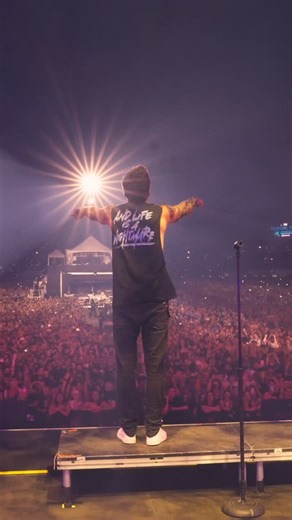 Simple Plan on Instagram: "We’re counting the days until we’re back on stage playing for you. 🤩🤩🤩 We’re bringing our “Bigger Than You Think!” headline tour to Europe & the UK this fall! Who’s coming to a show!? 🤘⚡️🤘 Tickets and VIP spots are available at officialsimpleplan.com 02.10 Manchester, UK 03.10 London, UK 05.10 Brussels, BE 06.10 Frankfurt, DE 08.10 Dusseldorf, DE 09.10 Amsterdam, NL 10.10 Hamburg, DE 12.10 Copenhagen, DK 13.10 Oslo, NO 14.10 Stockholm, SE 16.10 Berlin, DE 17.10 Wa