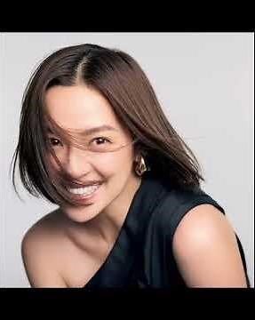 ＜中村アン＞スペインで2変化 初の国際映画祭で胸元大胆なワンピース、キャミドレス姿を披露