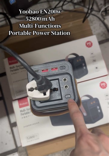 Yoobao EN200W 52800mAh Muli-Function Pure Sine Wave Portable Power Station With LED Light Support AC Output 220V , Quick Charge#powerstation #emergency #portable #multi