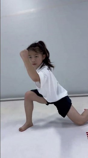 Girls Power Training 💥 Taekwondo Kicks & Martial Arts Strength