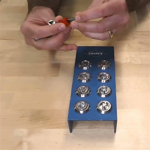 KNIPEX 00 11 03 Control Cabinet Key #knipex #knipextools #aunco