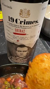 Comfort Food #easleysc style from @jessicachandleradio paired with @19crimes | 92.5 Kickin' Country