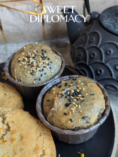 Our Sesame Brown Sugar Muffins are perfectly sweet with a nutty twist! ✨🍞 Not to mention, it's entirely gluten free, dairy free, nut free, and vegan. Would you give it a try? 💬 It's available now as part of our Formosa Diplomatic Box, a snack box full of allergy-friendly treats inspired by the flavors of Taiwan. Order yours today with nationwide shipping! 📦🚚 #GlutenFree #Celiac #Vegan #Muffin #Sesame