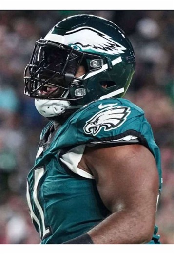 He called the cops for the intruder's safety #fletchercox#eagles#fyp#nfl