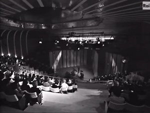 ✼✿⋆ ˚｡⋆୨୧˚𝑀𝑢𝓈𝒾𝒸 𝓛𝒶𝓃𝒹˚୨୧⋆｡˚⋆✿⁠ ✼ Come stai è un singolo di Domenico Modugno pubblicato nel 1971. La canzone parla di un uomo che reincontra la sua donna dopo tanti anni, perché lei gli aveva fatto un grande dispetto: «era partita per un viaggio dal quale non si ritorna più, ma io la aspetto ancora perché sono sicuro che tornerà, e quando arriverà io le dirò semplicemente, Come stai». Fu eseguita anche dal vivo nel 1977 nell'album Dal vivo alla Bussoladomani. Ristampata in CD, è inclusa n