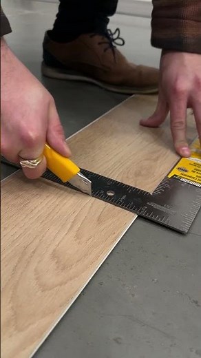 How to Cut A Vinyl Plank?
