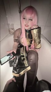 feet in cosplay Hatsune Miku
