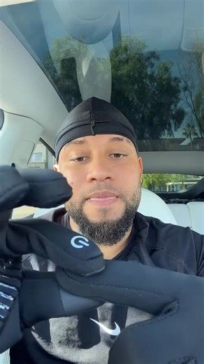 ❄️ Frozen fingers killing your winter? 🔥 Our heated touchscreen gloves deliver extreme warmth easy phone use! Waterproof, anti-slip, reflective safety. 🧤🛒 Shop Now before stock runs out! | Sabatina Taylor Mastrota