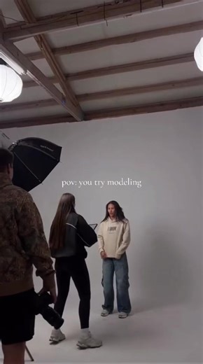 Exciting Modeling Behind-the-Scenes Experience