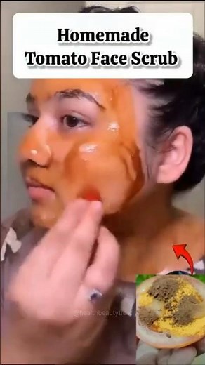 Easy Tomato Facial For Glowing & Glass Skin | Skin Brightening Scrub #beauty #glowingskin #shorts