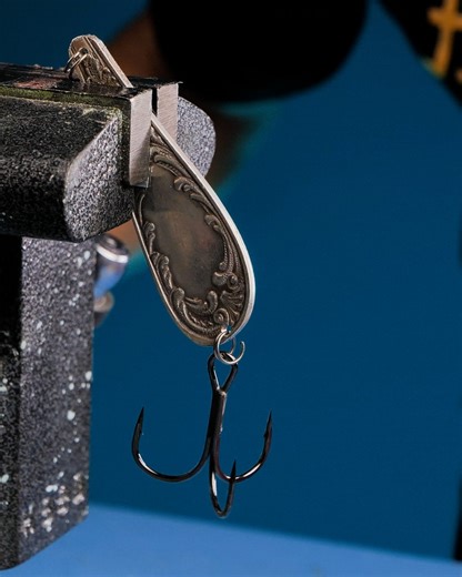 179K views · 157 reactions | DIY Fishing Bait From A Spoon?! | Science, Tech and Universe | Facebook