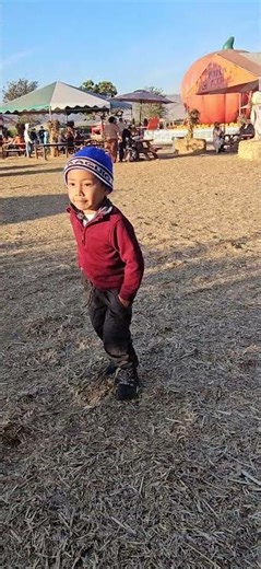 reign dancing at spina farms 10.27.25