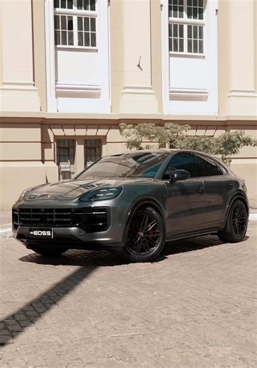 Only true enthusiasts spot it instantly — this is a Cayenne GTS Coupé. The details hit different. V8 power. Sharper stance. A spec made for those who really know. No extra noise. Just GTS presence. 👇 What gives it away first — the exhaust note or the look? 📹 @gobossbr #Porsche #Cayenne #porschecayenne #porscheclub #porschelife