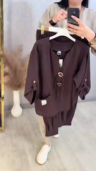 Відео користувача plus_size_одяг (@plus_size_0) з композицією «original sound - Veronichka»