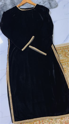 Preet Pret on Instagram: "A modern take on timeless tradition 🖤🤍 Where comfort meets class. #Preetpret #PakistaniFashion #DesiChic #EasternWear #WomenFashion"