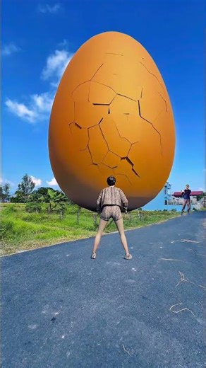 Hatch your great dreams. Just a small world 😯 #viralshorts #shorts #vfx #shortsfeed #shortsyoutube