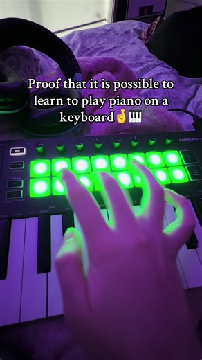 Learn Keyboard Piano: A Beginner's Journey