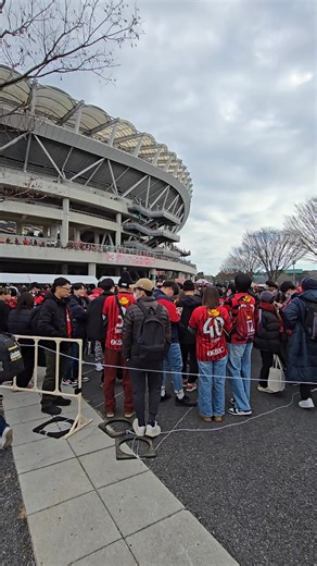 Kawin Thamsatchanan on Reels