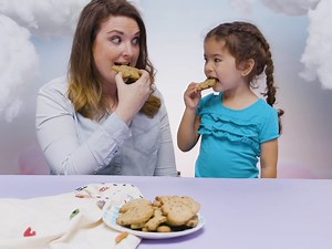 Mom hack! Mix-up your chocolate chip cookies by sneaking avocados into the recipe. Your kids will get their veggies AND think you're a star. 🌟 Win Win! | Disney Jr.