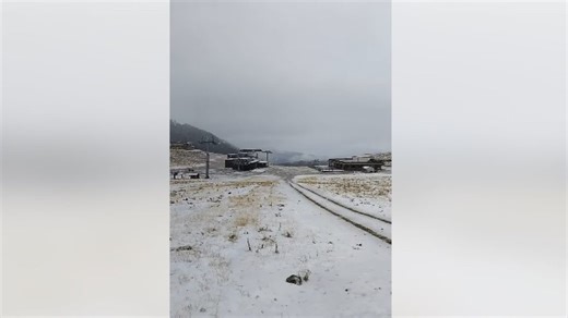 Πρώτο χιόνι στα Καλάβρυτα: «Άσπρη μέρα» για το Χιονοδρομικό Κέντρο | Athens Magazine