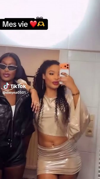 Vidéos de Dieyna🇺🇸🇬🇸❤️💋 (@dieyna0501) avec son original - Sidy diop officiel