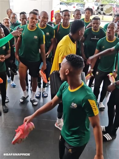 SABC Sport on Instagram: "🔥 MATCH DAY ENERGY!! 🔥🇿🇦 ⚽️Zimbabwe 🇿🇼 vs Bafana Bafana 🇿🇦 ⏰ Kick-off: 18:00 📍 Moses Mabhida Stadium, Durban Let’s rally behind the boys as they chase glory ! 💪⚽💛💚 🎟️ Tickets available— grab yours now 👉 shop.ticketpro.co.za/event/zimbabwe-vs-south-africa-0o7427 🎥 Video credit: @safa_dot_net #BafanaBafana #FIFAWCQ #bafanapride"