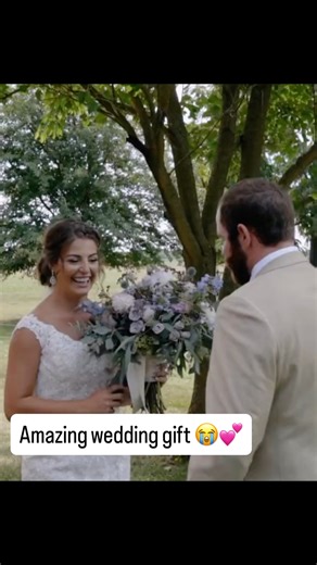 Carol on Instagram: "This must be one of the most thoughtful wedding gifts from this bride to her groom that I’ve ever seen! #Truecoloursgift #weddinggiftsidea #loveseesyoutruecolours"