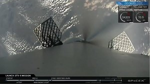 239K views · 7.4K reactions | Touchdown! SpaceX Falcon 9 1st stage makes its way down to Landing Zone 1 in Florida after launching the X-37B space plane - full story here: https://goo.gl/Qn7ByD | Space.com | Facebook