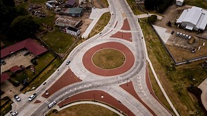 Bossier City officials open Walter O. Bigby Carriageway with ribbon cutting