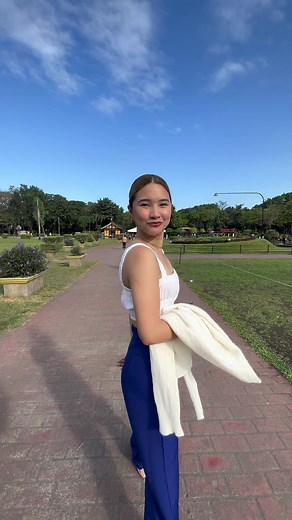 142K views · 10K reactions | Capturing good memories while supporting our local photographers! 凉 Thank you Brother Philippines for making this possible! #AtYourSide #ToolForLife #MemoriesForLife | Joel & Kat | Facebook