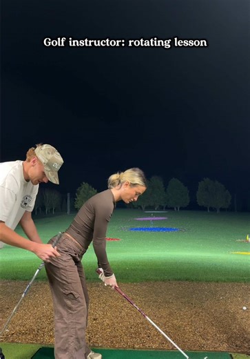 Golf instructor, rotating lesson #golf #golfer #beginnergolfer #trending #girlgolfer