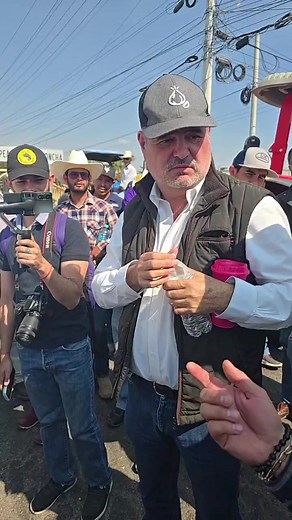 311K views · 4K reactions | #EnVivo Mantienen productores bloqueo en la Carretera 45 Norte | Metropolitano Aguascalientes | Facebook