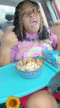 Give that dog a bone 😂 #fyp #Foodie #mukbang #icecream #doglover #subscribe