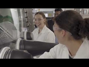 Discover the Faculty of Engineering and Information Technology - FULL