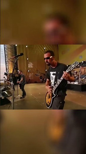 Godsmack live is incredible 🙌🏻