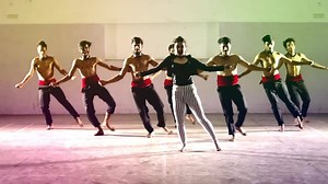 42K views · 132 shares | Most awaited video is out ! Dance Kabila Entertainment launching Broadway Jazz on Bollywood Song Laila Main Laila | Raees | #DanceLikeLaila Choreographed by Vijay Rawat Book us for your Shows and Events Contact-8800175787 info@dancekabila.com | Dance Kabila | Facebook