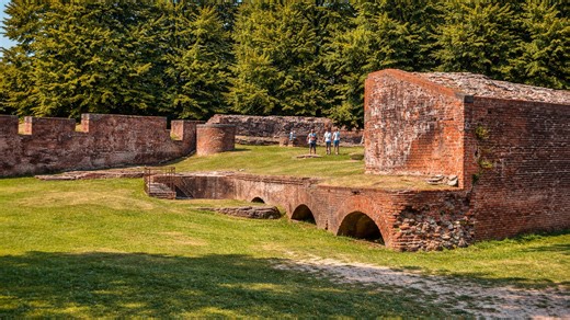 Des vestiges de briques anciennes racontent l’histoire de l’Italie