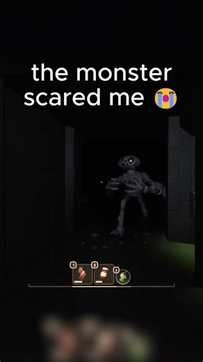 the monster scared me 😭 #roblox #animation #memes #doors