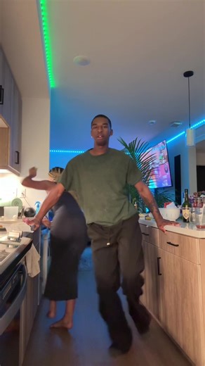 Lay (@lonni.lay)’s videos with I luv - Remastered Version - ASN JAYBOOG