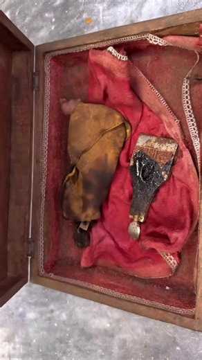 Restoring a 100-Year-Old Rusty Mystery Tool