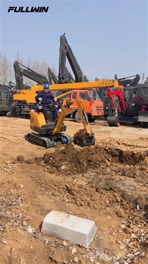 Small size, big power 💪\nTake a look at the impressive performance of our FW18 Ultra in action.