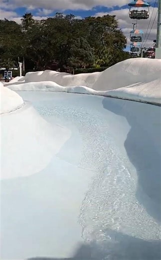 Racing Down the Snow Stormer Tube Slides at Disney’s Blizzard Beach | Ride POV #disney #waterpark