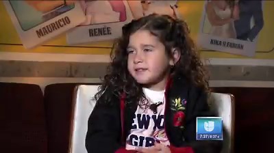 La pequeña Regina Graniewicz te platica cómo logró ser protagonista de 'Papá a toda madre' por un golpe de suerte. #PapaATodaUS Vía Despierta America | Univision