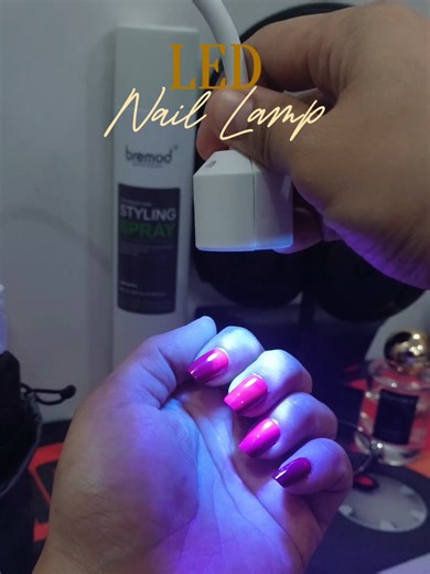 Perfect Nails with a Led Nail Lamp Technique