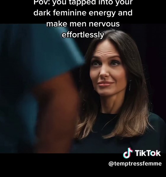 Ultimate Dark Femme Guide: Tap Into Your Feminine Energy and Make Men Nervous