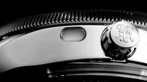 Limited to only 399 pieces, the Magneto Valor II commemorates the 70th anniversary of the U.S. Air Force. On the case back, surrounding the beautiful mechanical iris enclosure, add name engraving and select your limited edition number for enhanced personalization. Exclusive price ends 15 January 2018. Pre-order now: shop.ballwatch.ch/mvii | BALL Watch Company