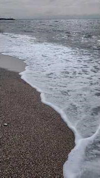 荒波が魅せる圧巻の海景色🌊 / Spectacular View: Rough Waves at Sea #japan #sea #ocean #landscape #view #waves #海