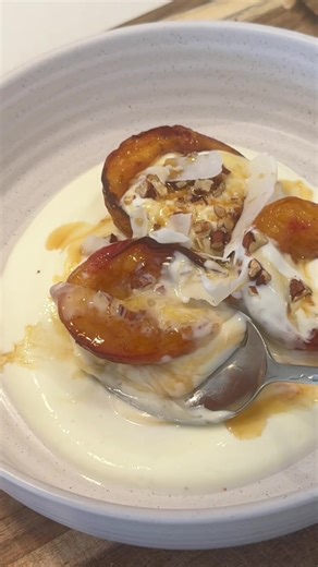 Healthy Roasted Peaches with Olive Oil and Maple Syrup